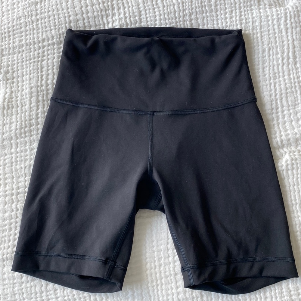 lululemon Align High-Rise Short 6"